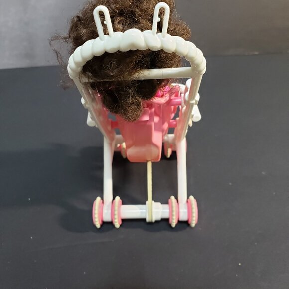 Vintage 90s Barbie Strollin Fun Baby Kelly Doll in Stroller African American - Picture 4 of 8